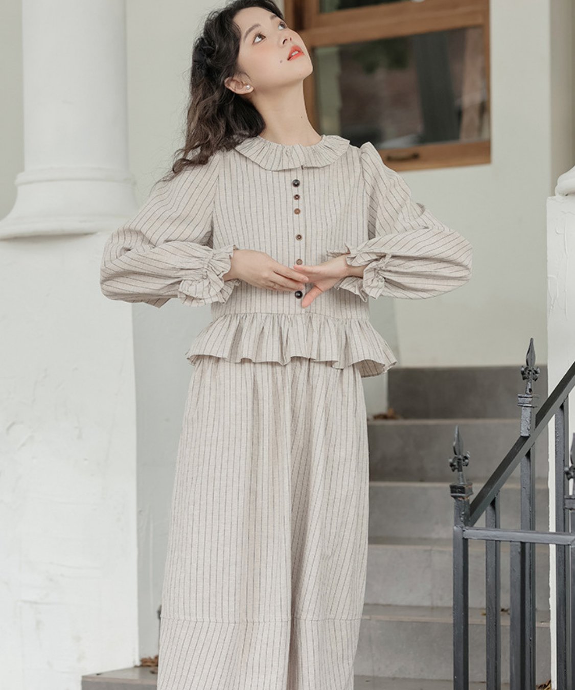 フリル襟ペプラムブラウス＋ストライプフレアスカート 2点セット