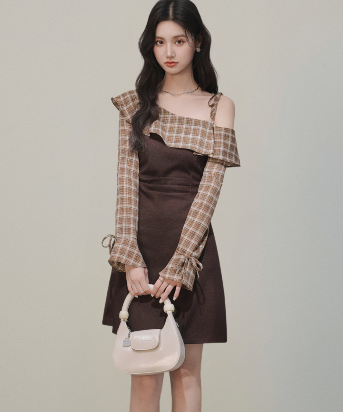 ワンショルダーチェック柄フリルワンピース