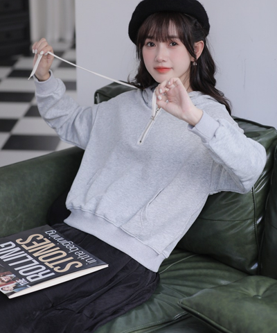 ハーフジップスウェットパーカー