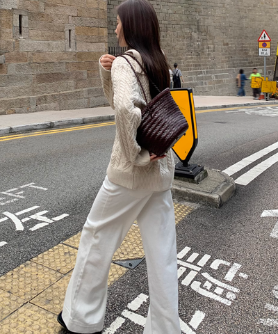 ストレートホワイトジーンズ