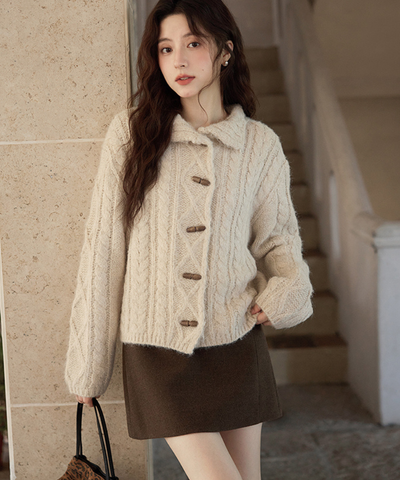 トグルボタンケーブルニットカーディガン