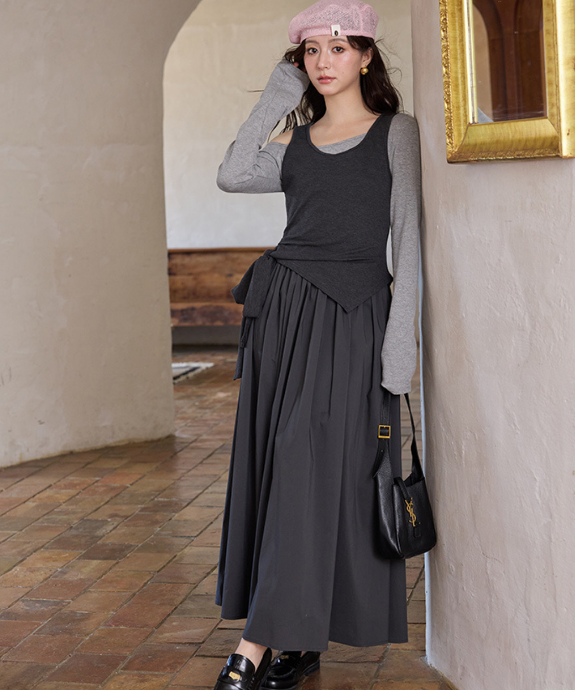 アシンメトリーノースリーブ＋ワンショルダー風ワンピース2点セット