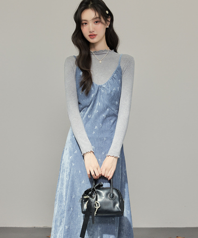 バタフライモチーフキャミワンピ＋ハイネックトップス 2点セット