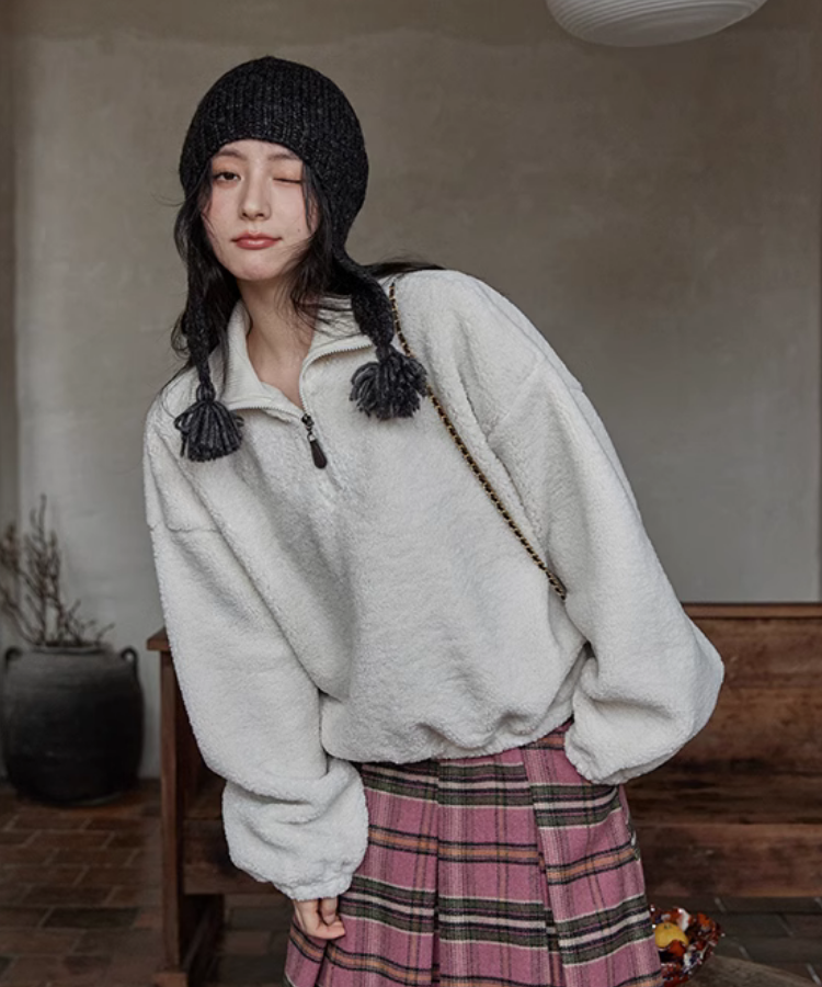 ゆったりとしたルーズなシルエット