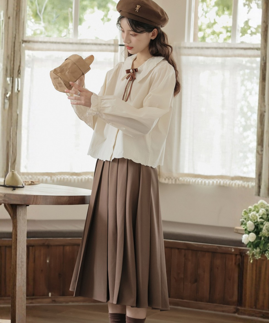 スカラップレース刺繍襟パールリボンタイブラウス