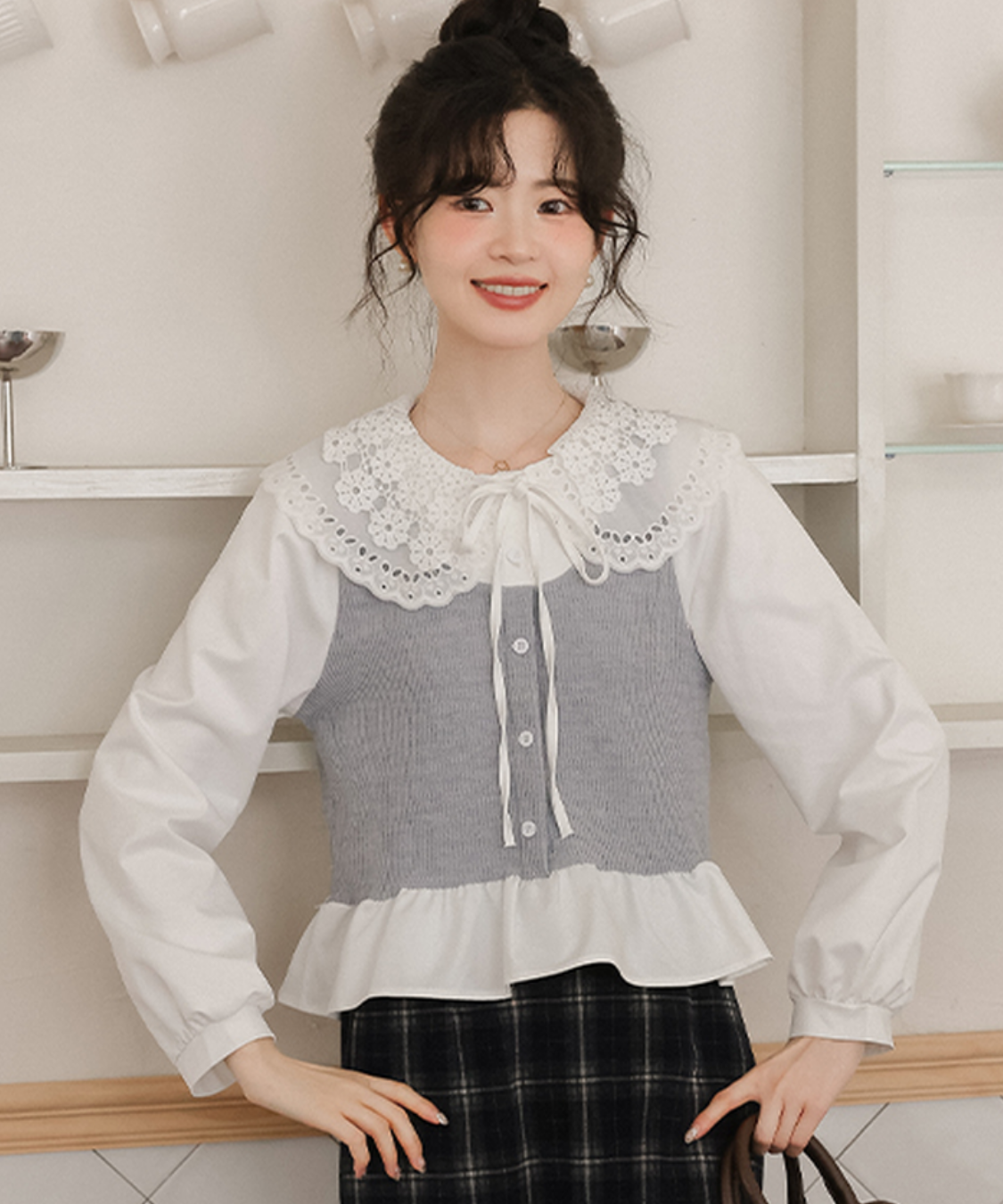 レースビッグカラーレイヤード風ニットベストブラウス
