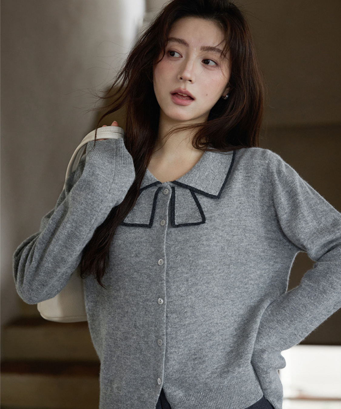 配色ラインリボン風襟カーディガン