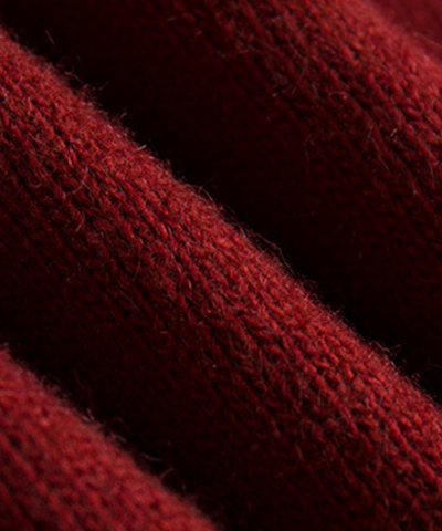 クルーネック黒猫デザインニット