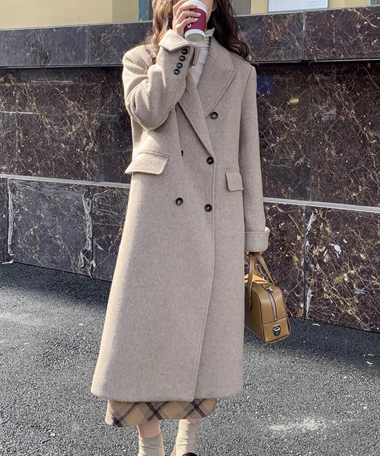 【冬編】「チェスターコート×ロングスカート」でおしゃれ上級者のこなれ感を演出【20代】