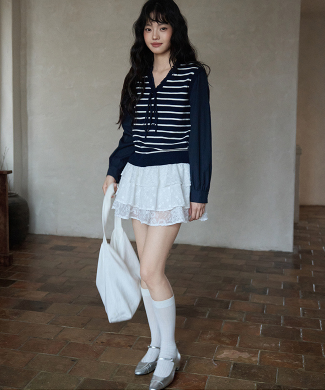 フリル付きVネックボーダーニット切替長袖ブラウス