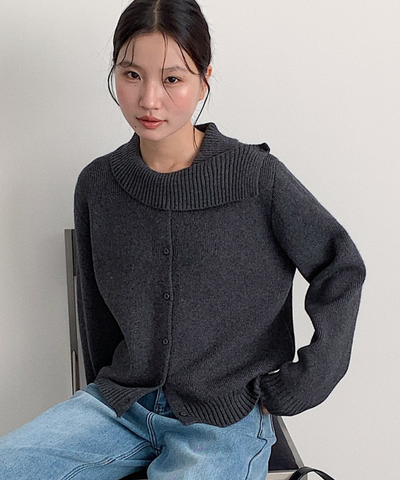 アシンメトリーリブカラーデザインニット