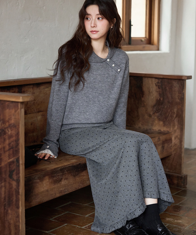 レーススカーフ付き小花ボタンニット