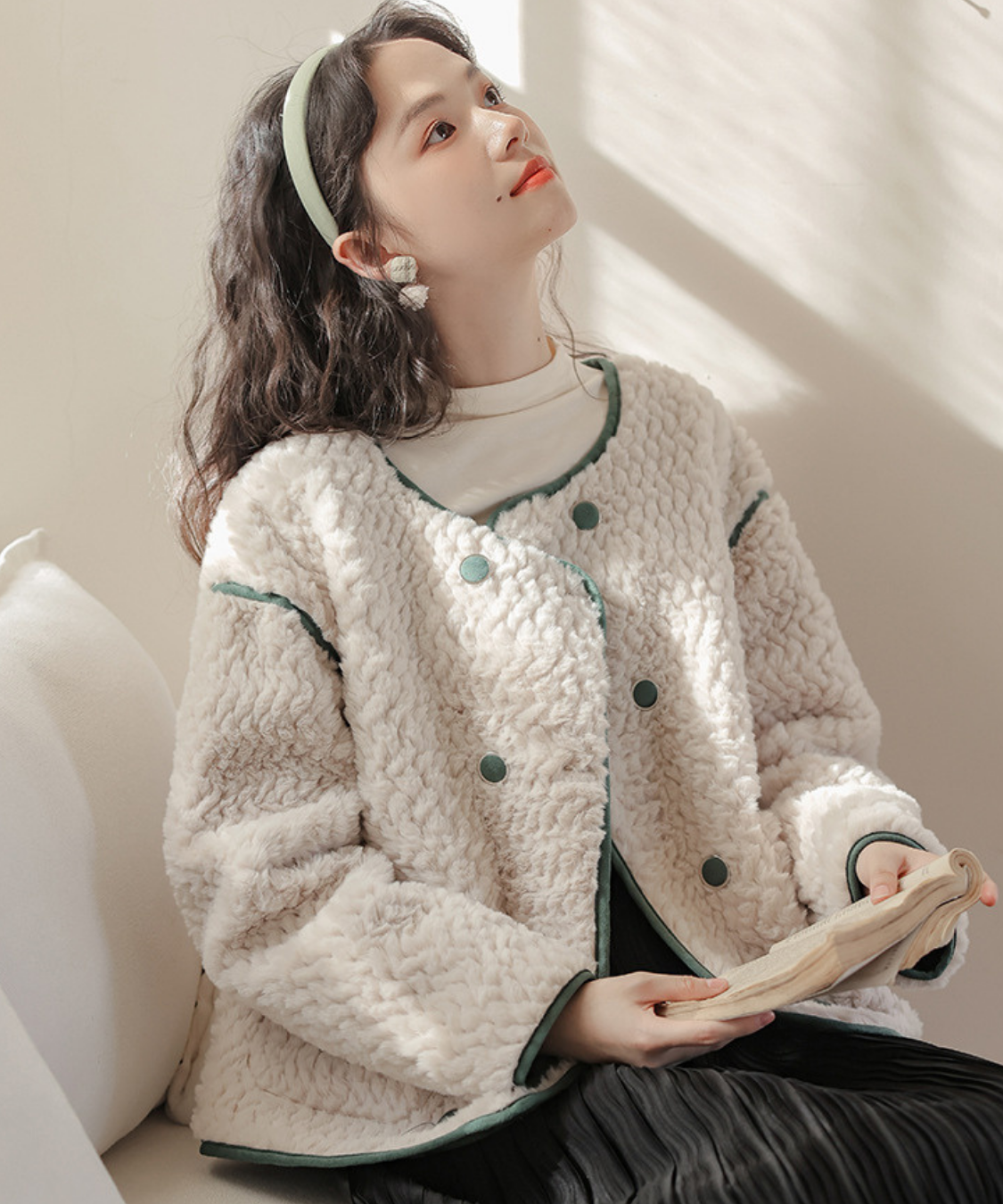 配色パイピングダブルボタンボアジャケット