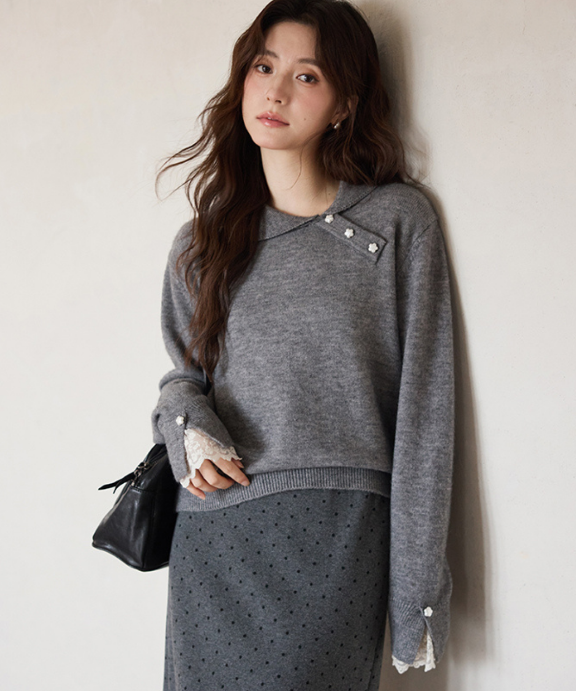 レーススカーフ付き小花ボタンニット