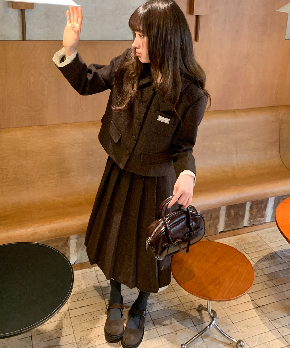 レースレイヤード袖ジャケット＋ボックスプリーツスカート 2点セット