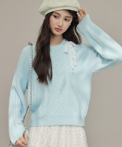 肩レースリボン付きケーブル編みニット