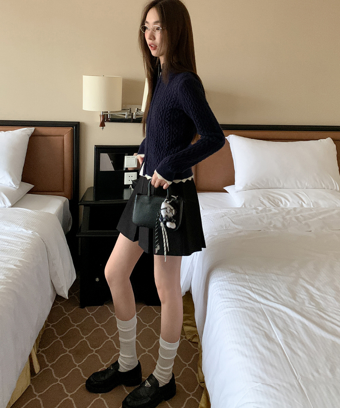 ケーブルジップカーディガン