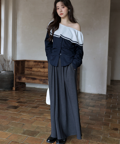 オフショルダーラウンドヨークトップス