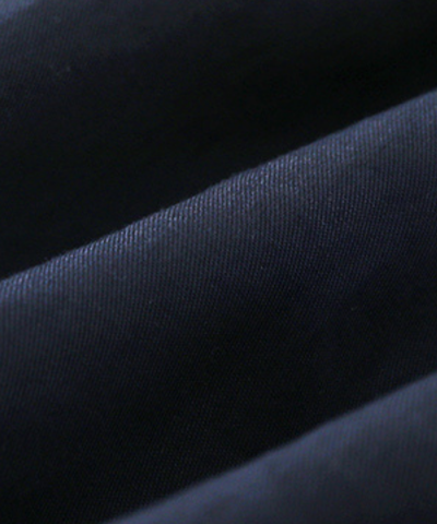 オフショルダーラウンドヨークトップス