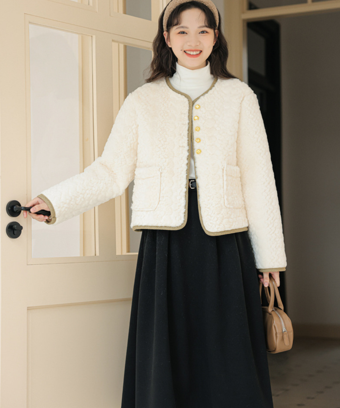 配色パイピングボアノーカラージャケット