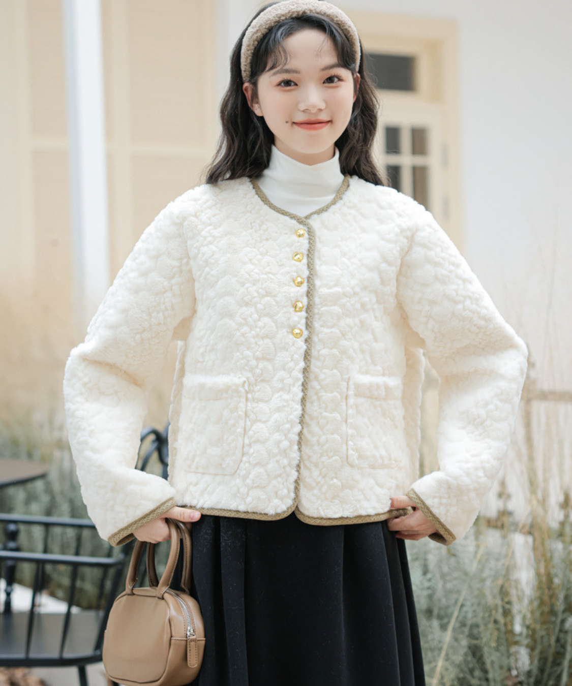 配色パイピングボアノーカラージャケット