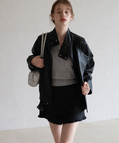 スタンドカラー ベルト付きフェイクレザーブルゾン