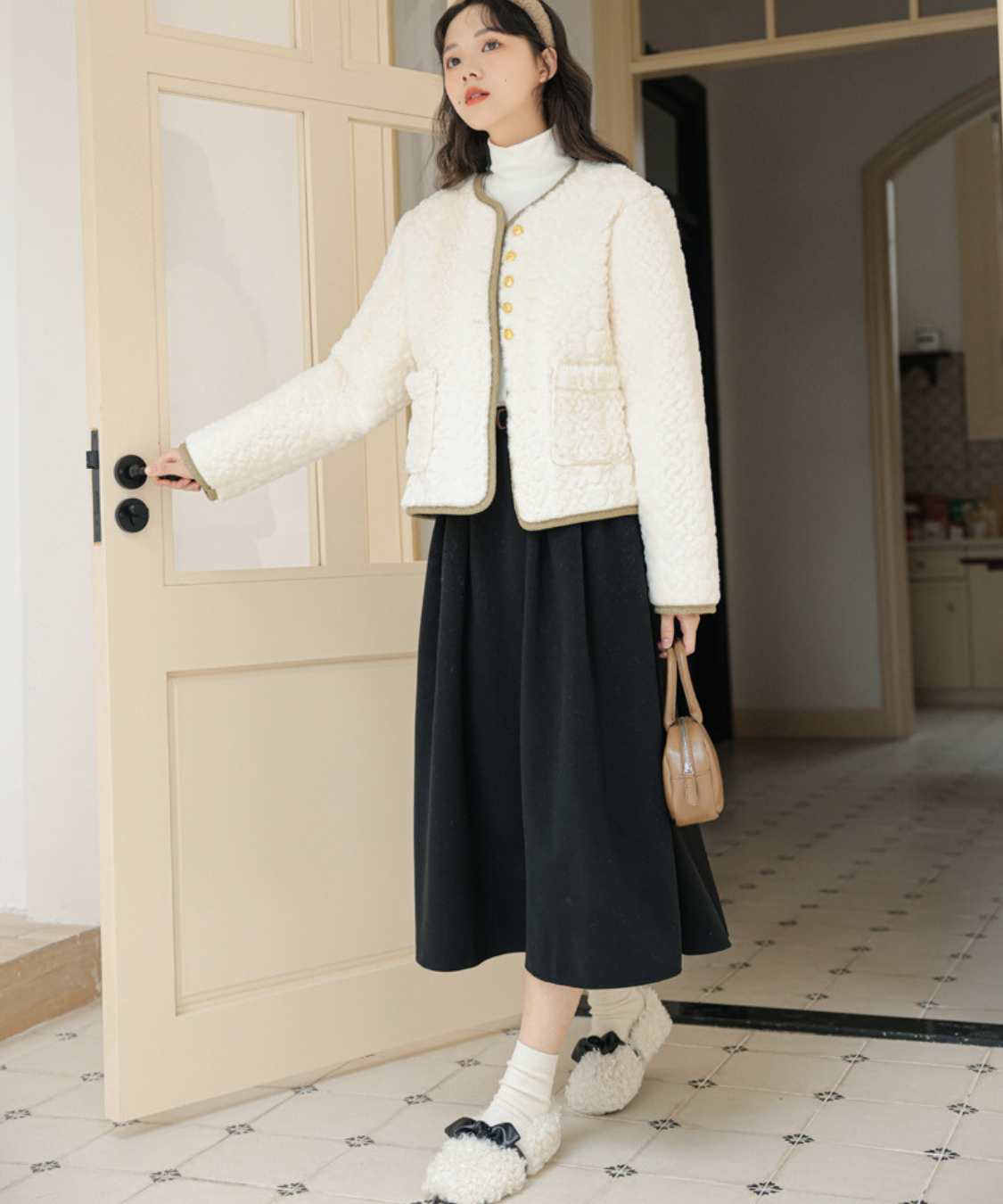 配色パイピングボアノーカラージャケット