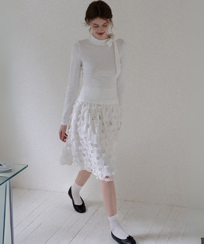 ハイウエストフラワーカットワークスカート