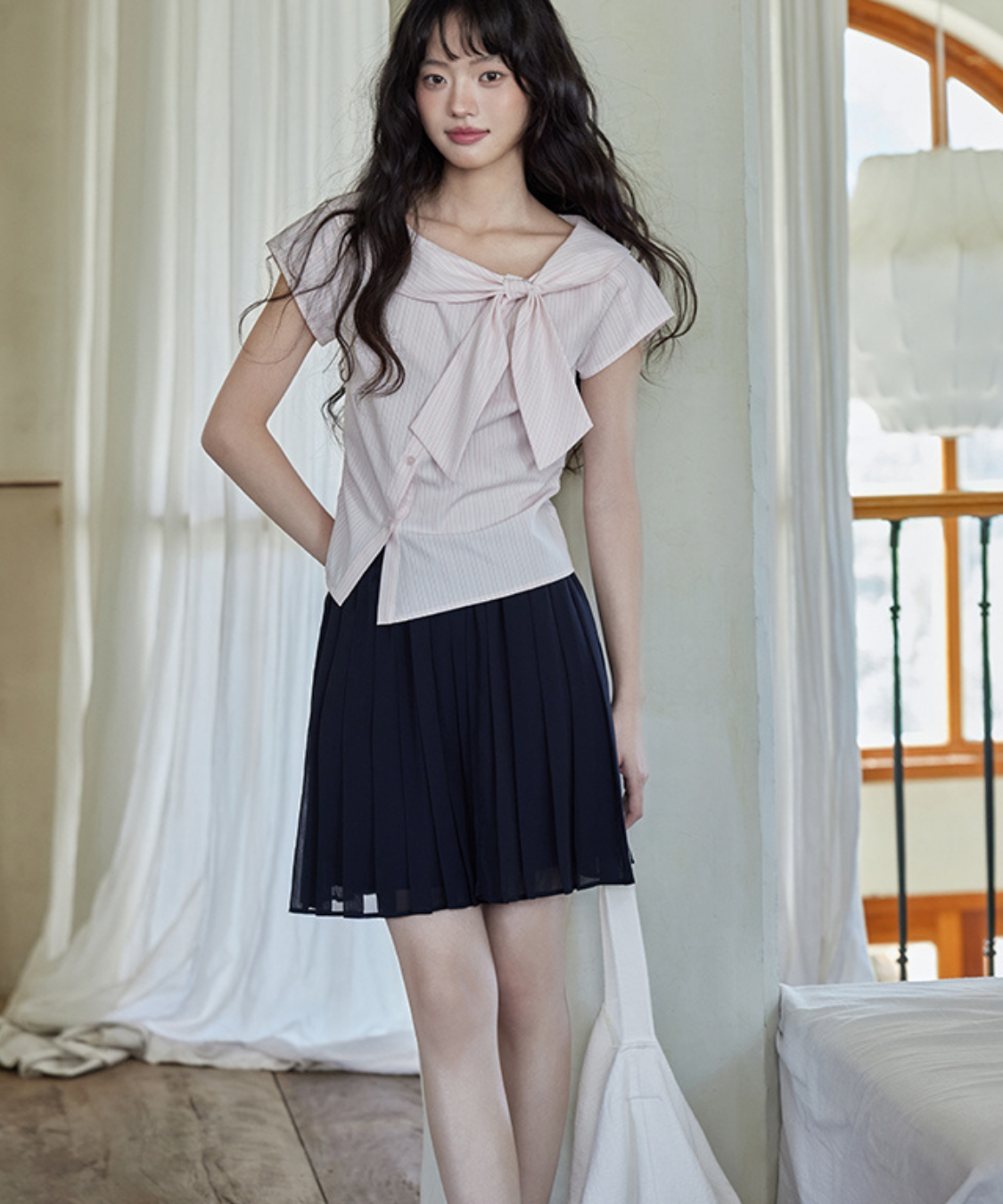 ショールカラービッグリボンストライプブラウス