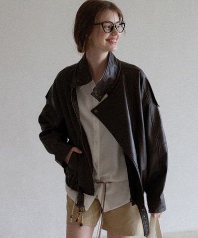 スタンドカラー ベルト付きフェイクレザーブルゾン