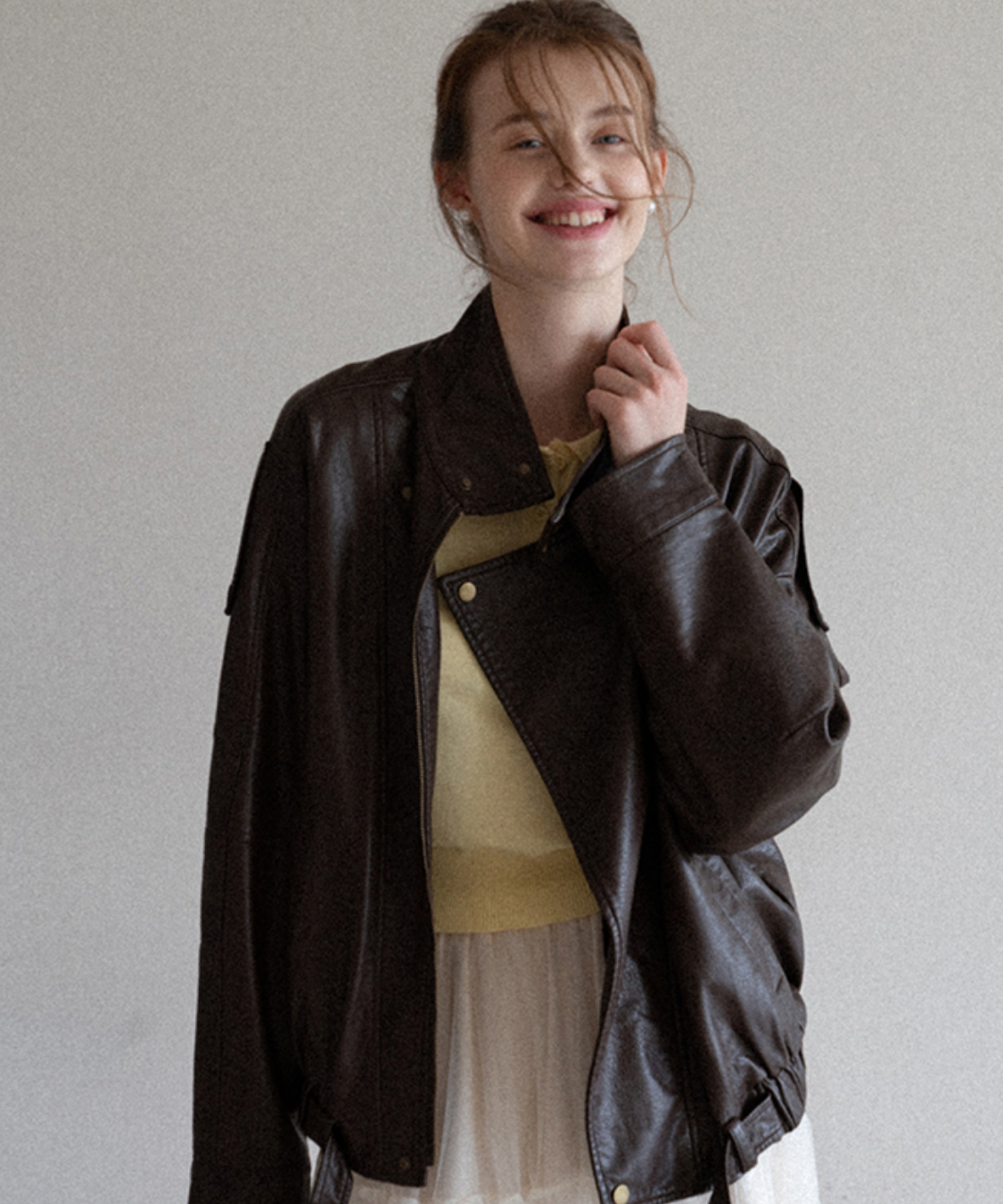 スタンドカラー ベルト付きフェイクレザーブルゾン