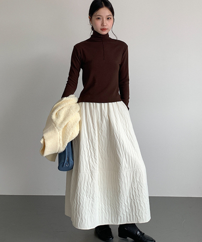 キルティングフレアロングスカート