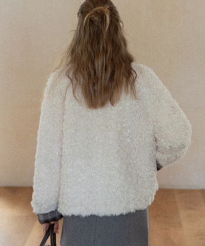 カールボアショートトグルジャケット