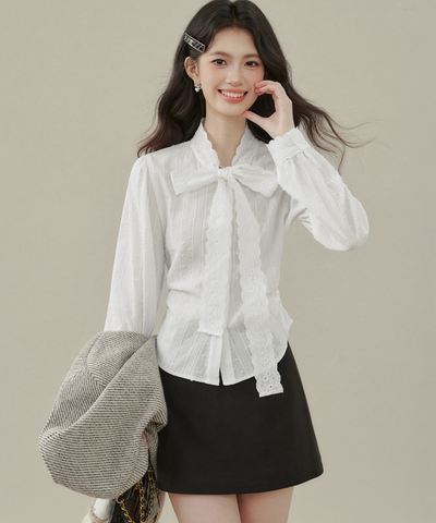 レースボウタイドビーブラウス