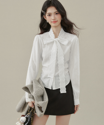 レースボウタイドビーブラウス