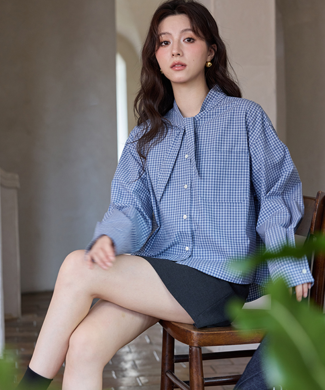 リボンタイ付きチェックブラウス