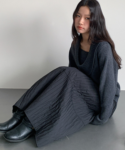 キルティングフレアロングスカート