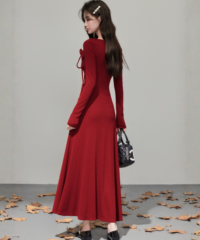 フラワーモチーフリボンリブニットワンピース