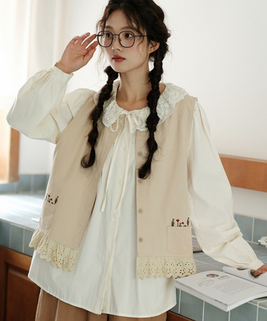 フラワー刺繍フリルベスト＋ドールカラーブラウス2点セット – jemiremi  