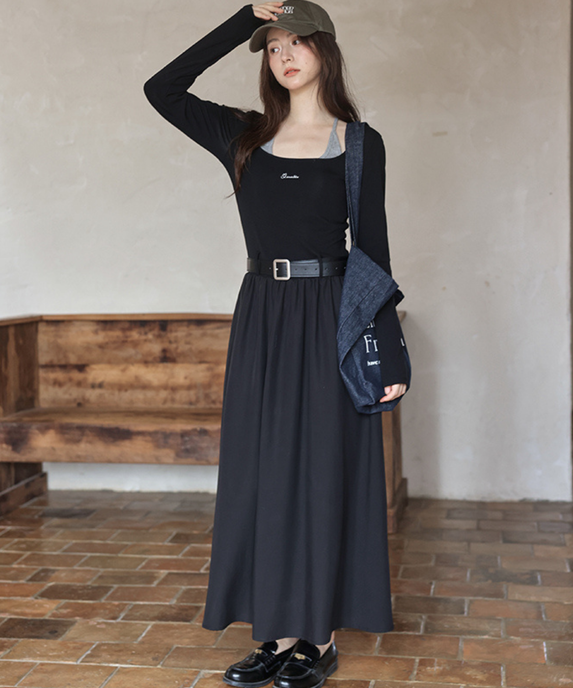 ロゴ刺繍フェイク2ピースウエストベルトワンピース