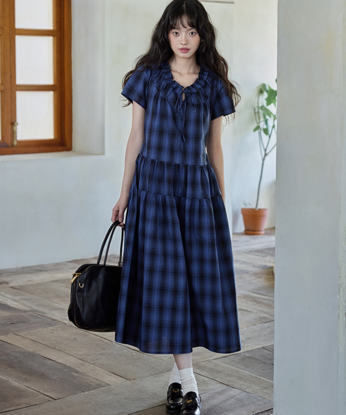 チェック柄ギャザーフリルネックティアードワンピース