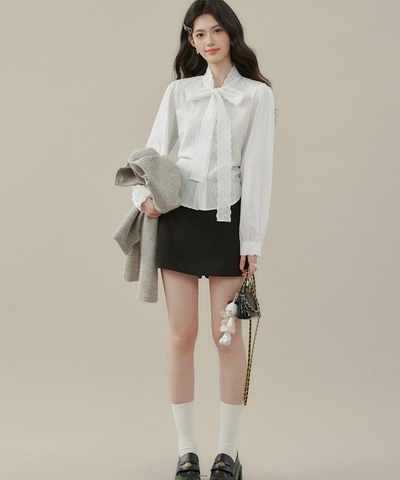 レースボウタイドビーブラウス