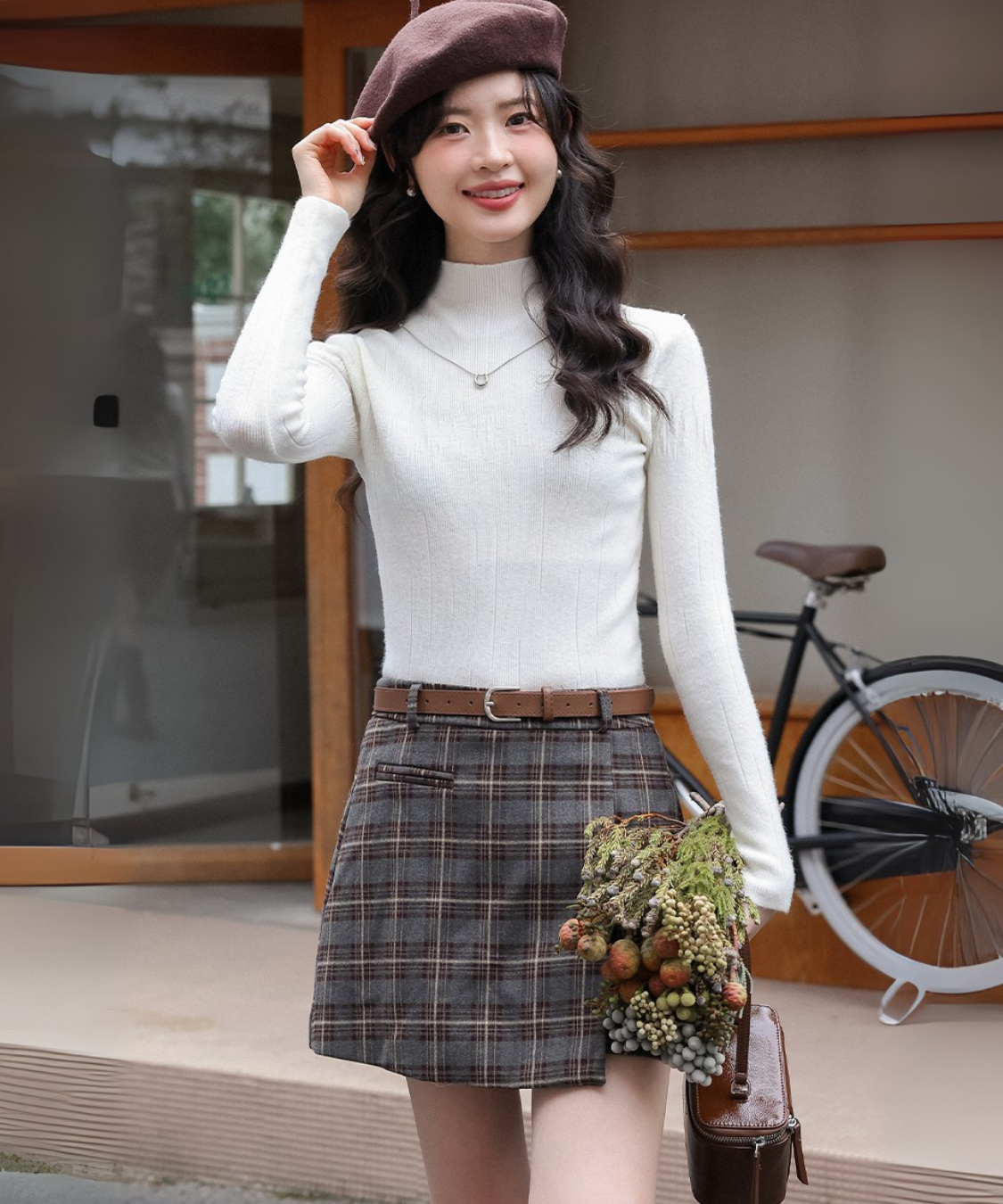 ベルト付きチェックラップ風スカパン