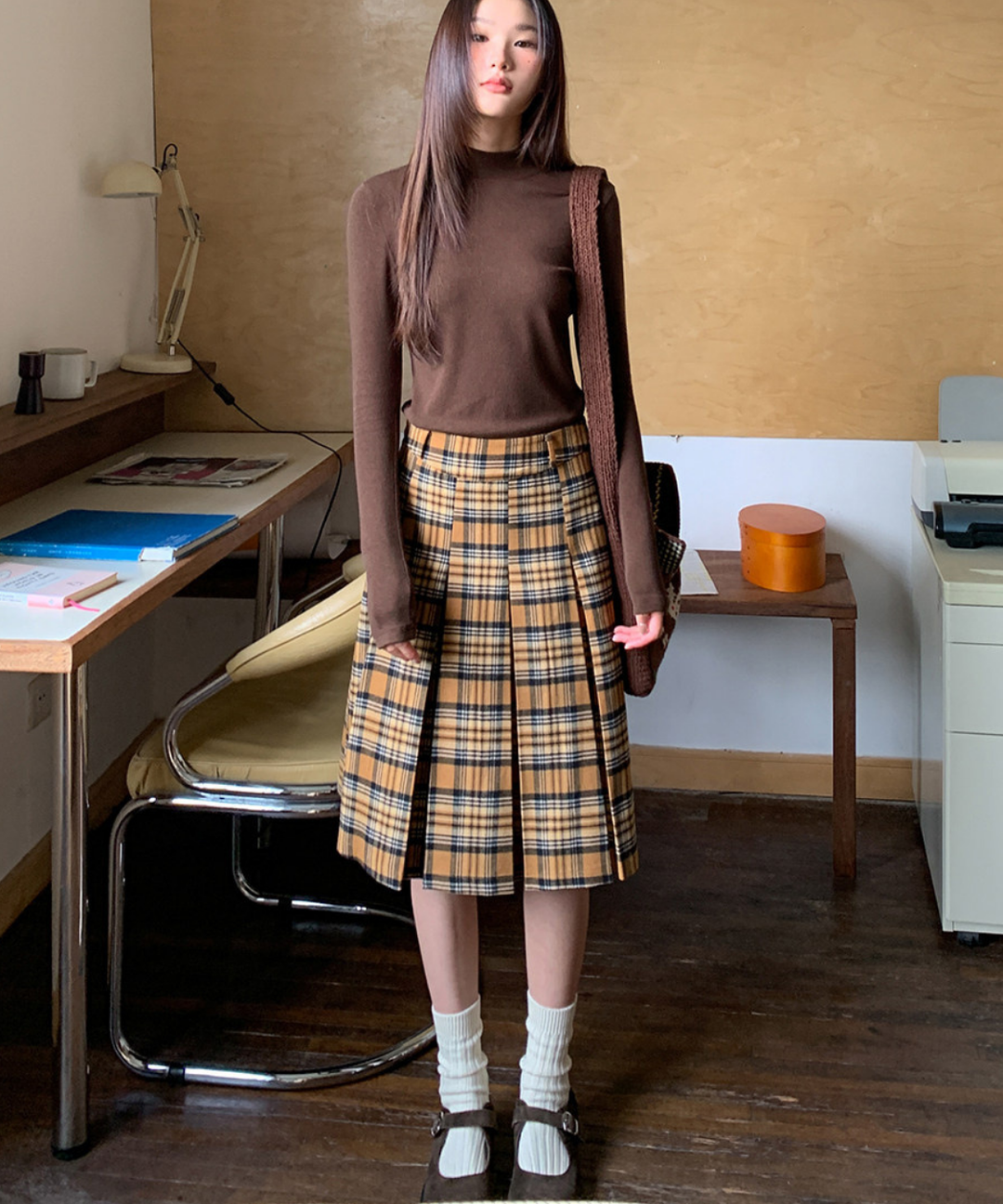 m.me.eme　エムミーエメ　チェックボックスプリーツスカートベルト付き moment+｜ベルト付きアシメヘムタックプリーツチェック柄ミニスカート