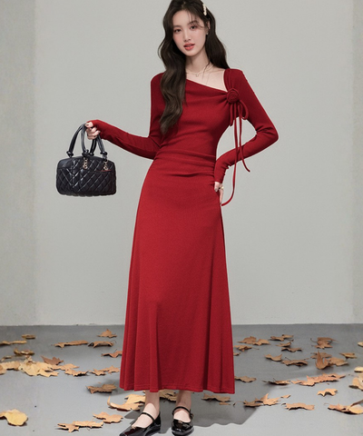 フラワーモチーフリボンリブニットワンピース