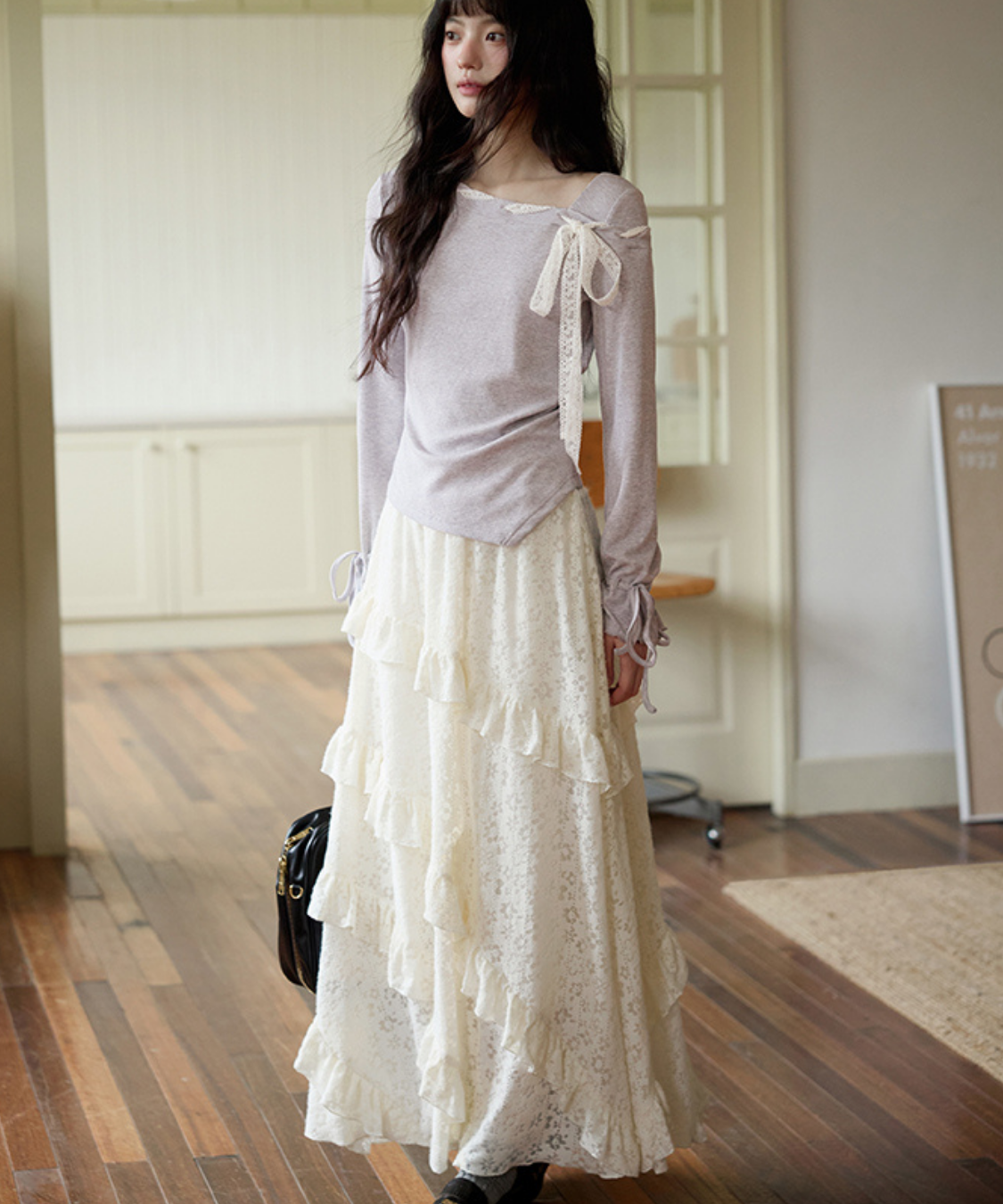 斜めフリルティアードレーススカート