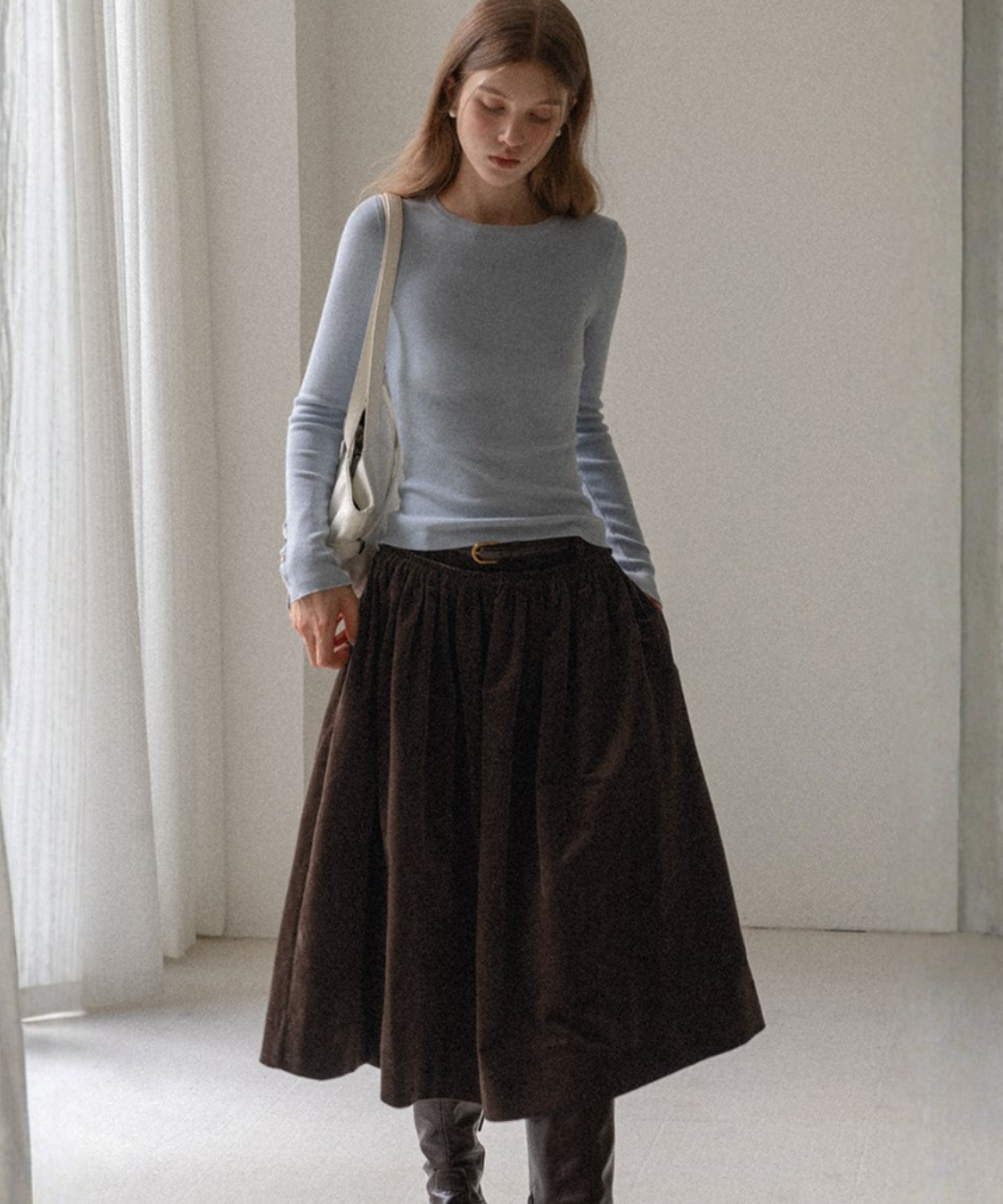 ベルトループコーデュロイギャザースカート