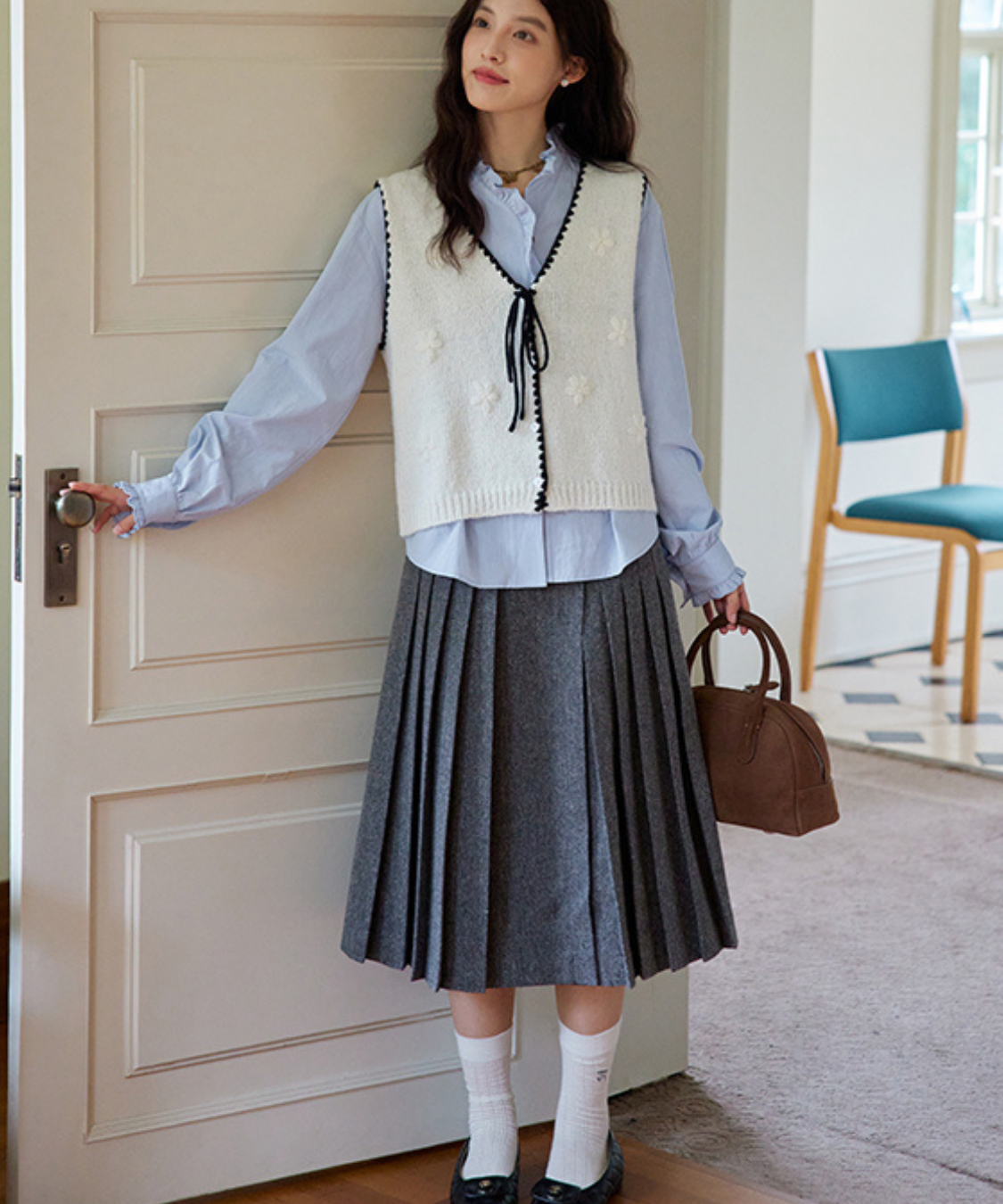 サイドボタンディテールラップ風プリーツスカート