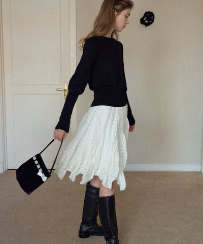 レースイレギュラーヘムスカート