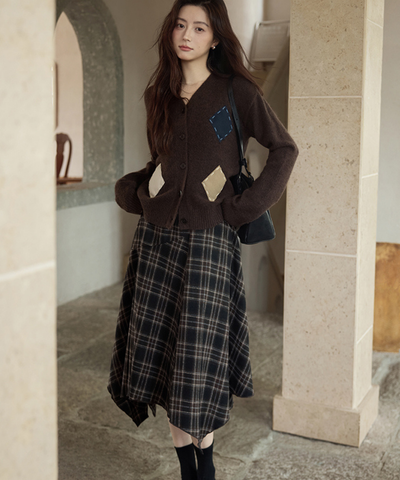 チェック柄アシンメトリーフレアスカート